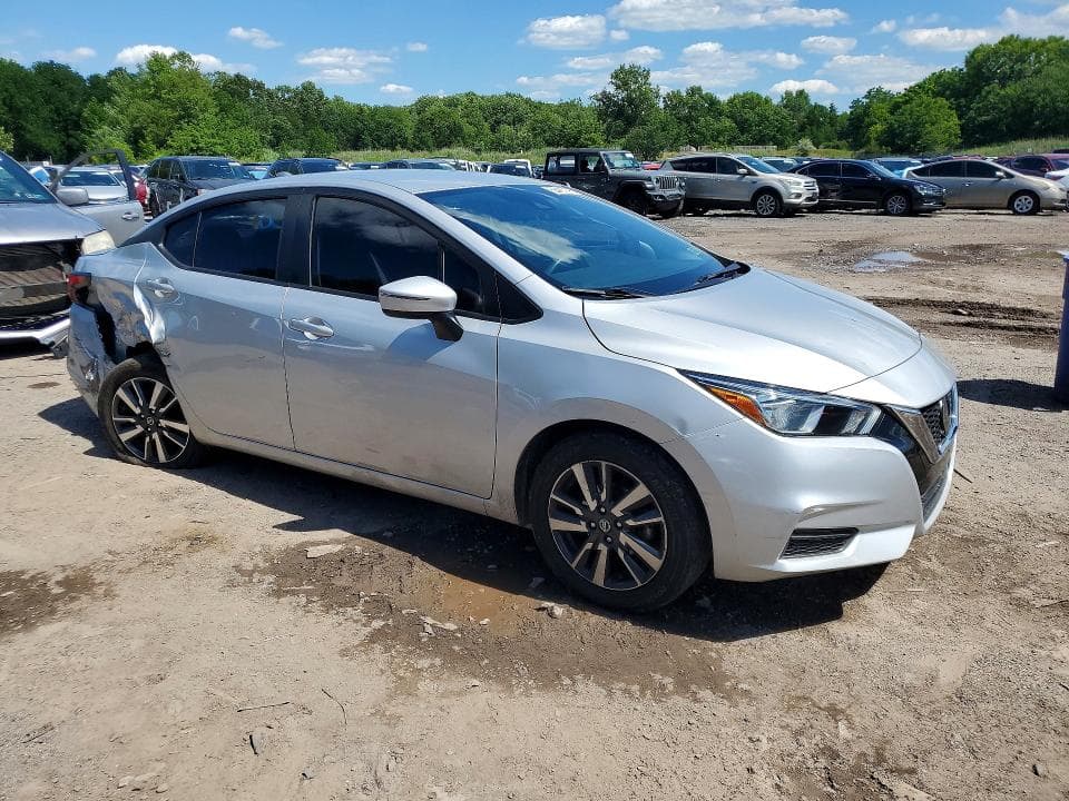 2021 NISSAN VERSA SV 4