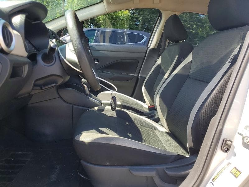 2021 NISSAN VERSA SV 7