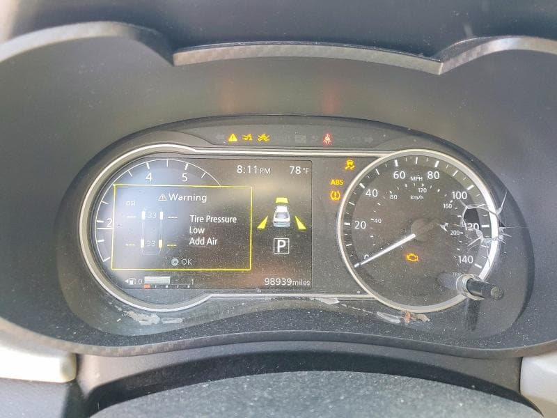2021 NISSAN VERSA SV 9
