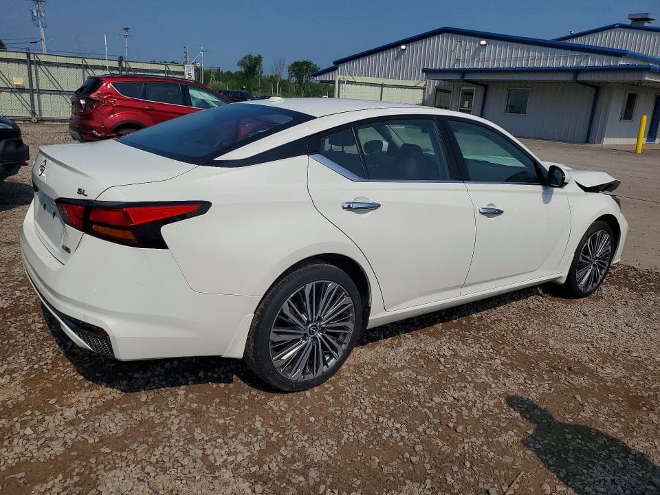 2024 NISSAN ALTIMA SL 3