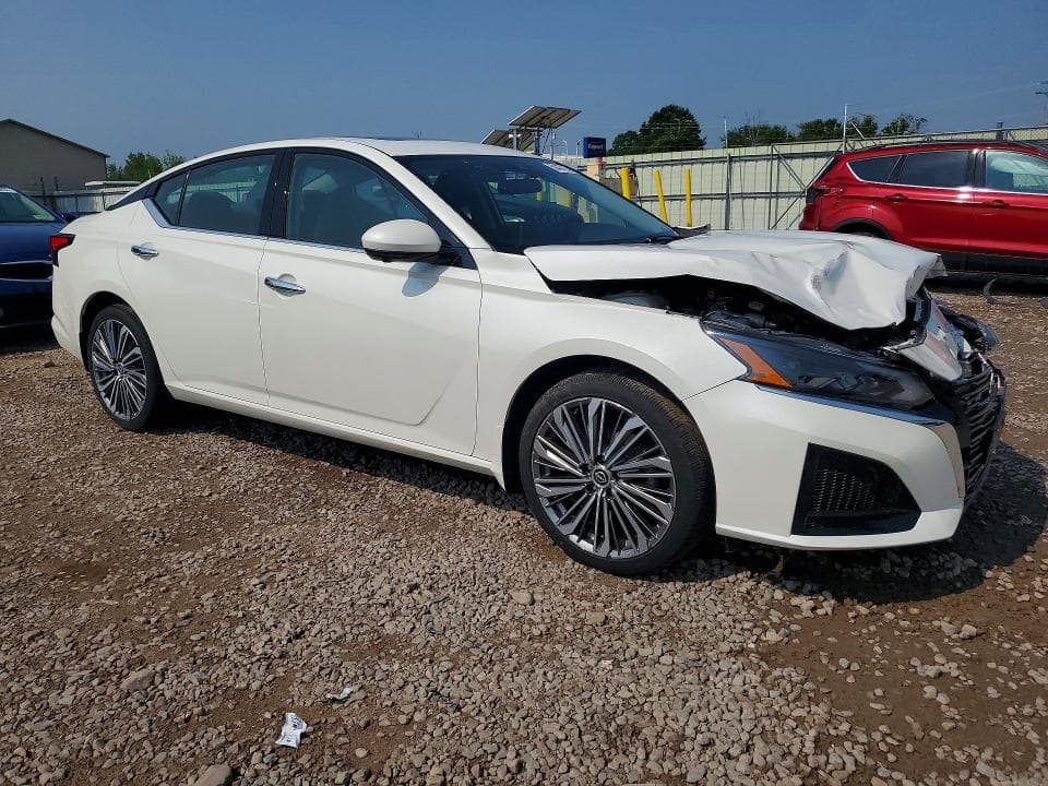 2024 NISSAN ALTIMA SL 4