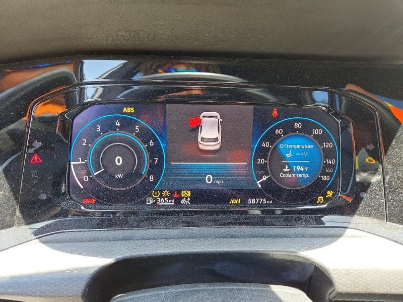 2022 VOLKSWAGEN GTI SE 9