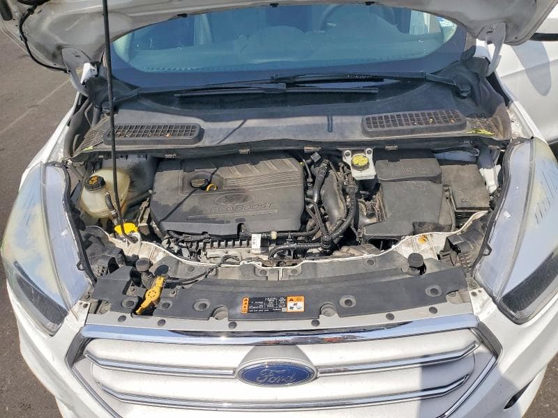 2018 FORD ESCAPE SE 11