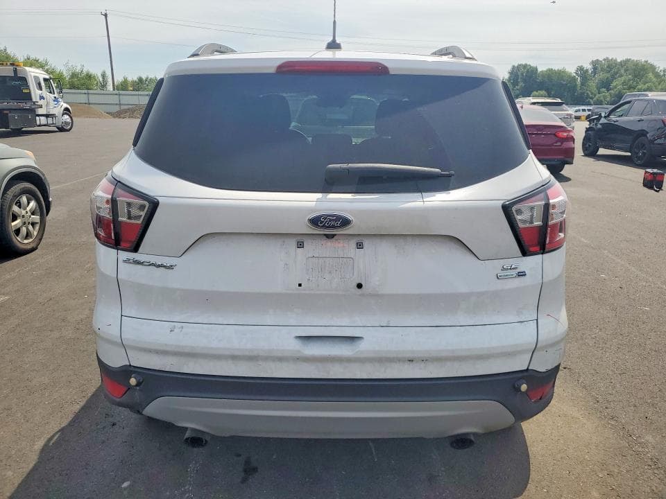 2018 FORD ESCAPE SE 6