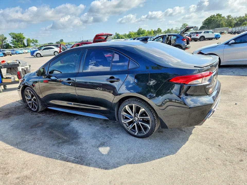 2020 TOYOTA COROLLA SE 2