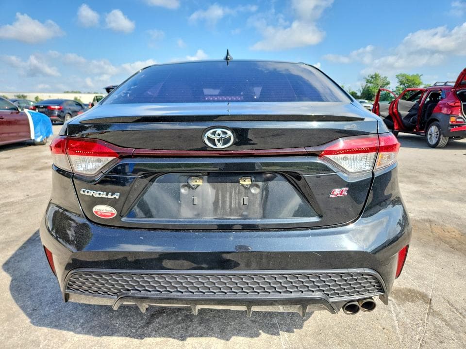 2020 TOYOTA COROLLA SE 6