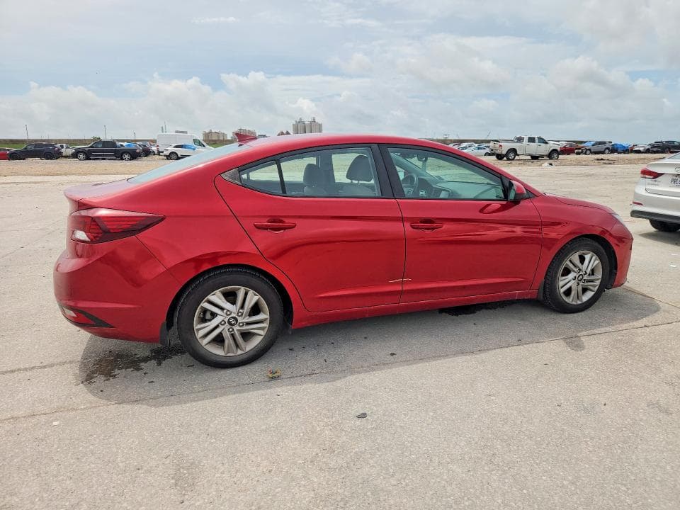 2020 HYUNDAI ELANTRA SEL 3