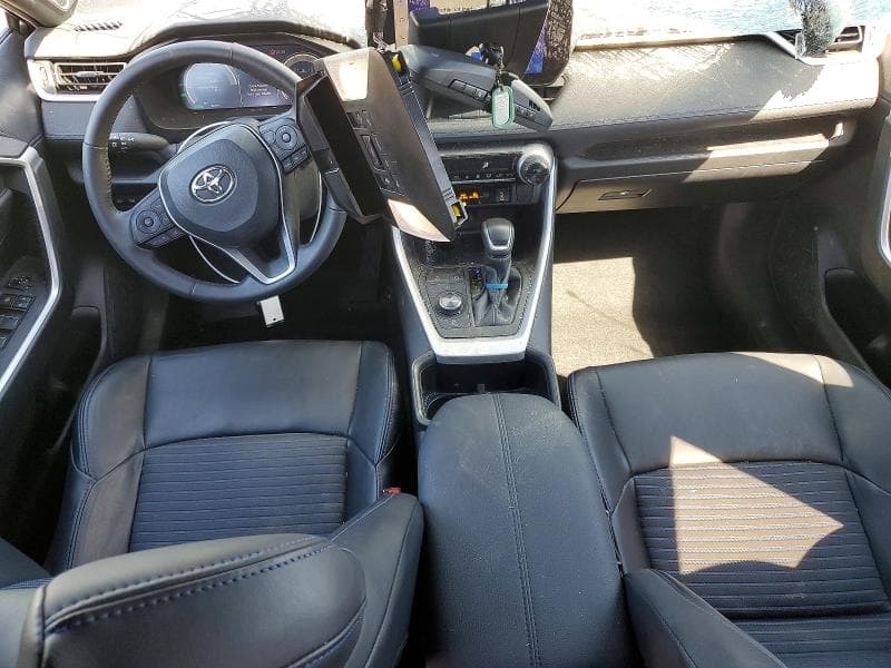 2023 TOYOTA RAV4 XSE XSE 8