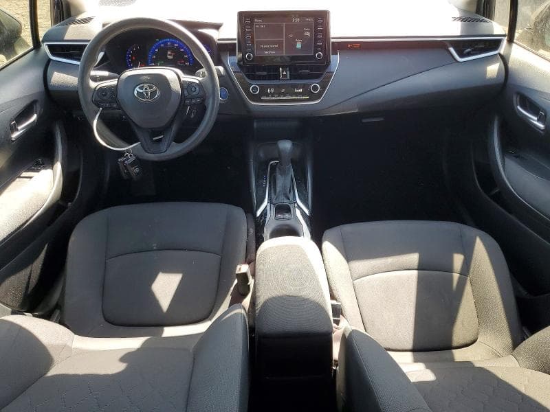 2020 TOYOTA COROLLA LE 8
