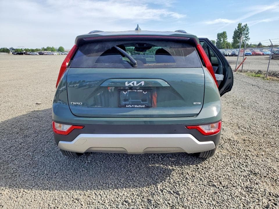 2024 KIA NIRO EX 6