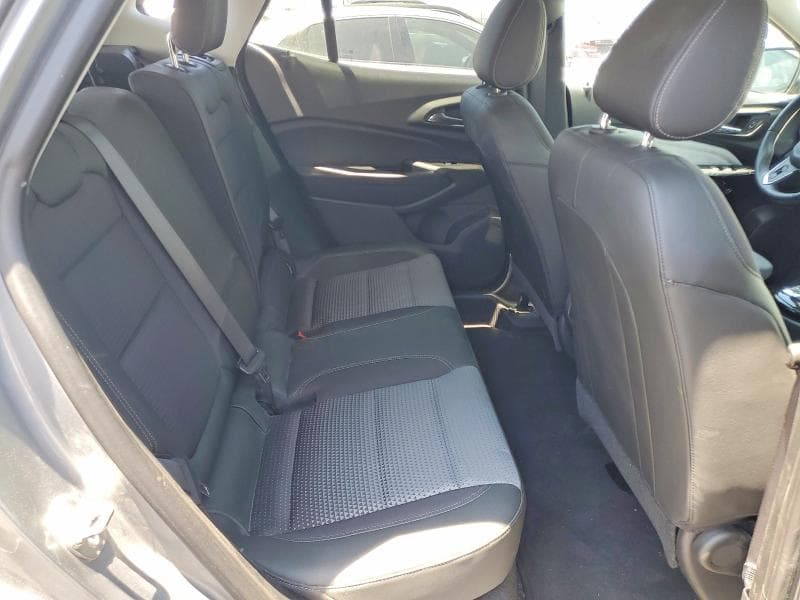 2025 CHEVROLET TRAX 1LT 11