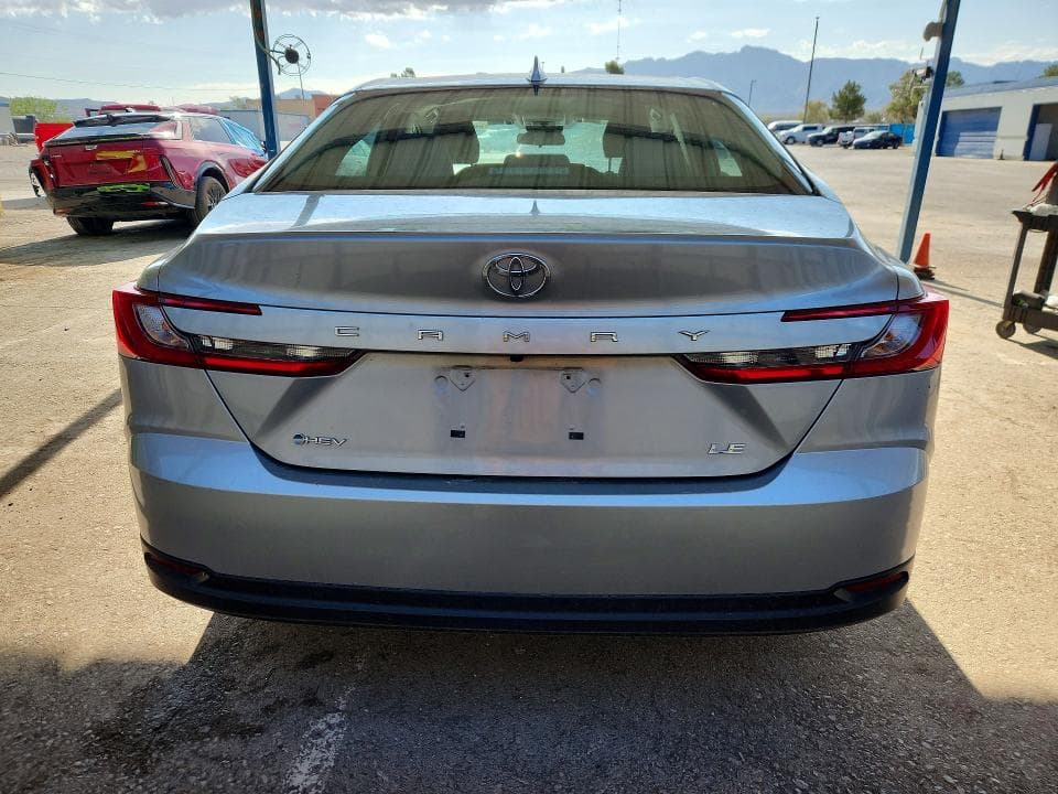 2025 TOYOTA CAMRY LE 6