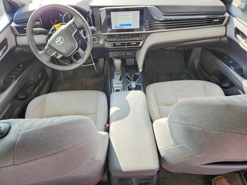 2025 TOYOTA CAMRY LE 8