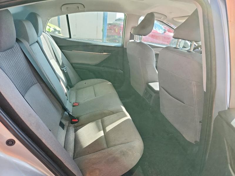 2025 TOYOTA CAMRY LE 10