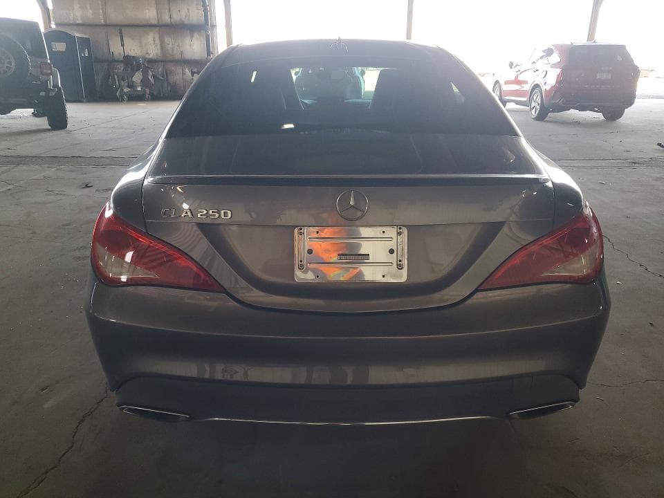 2018 MERCEDES-BENZ CLA 250 6