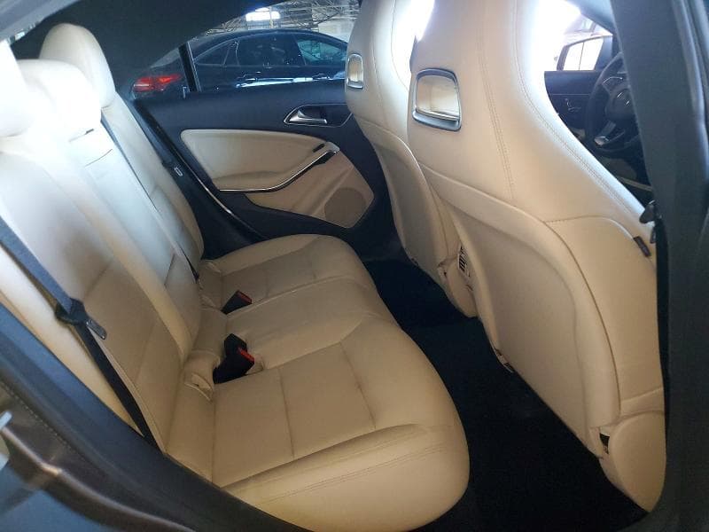 2018 MERCEDES-BENZ CLA 250 10