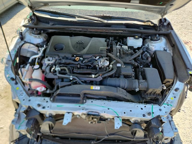 2021 TOYOTA CAMRY SE 11