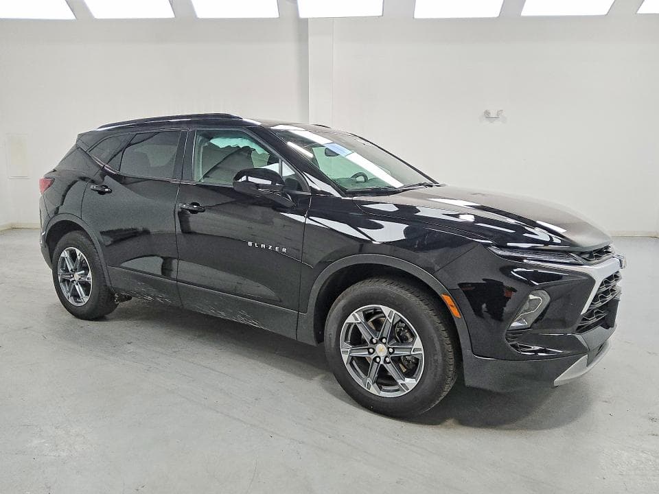 2025 CHEVROLET BLAZER 2LT 4