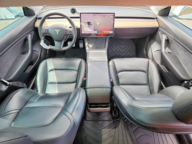 2021 TESLA MODEL 3 8