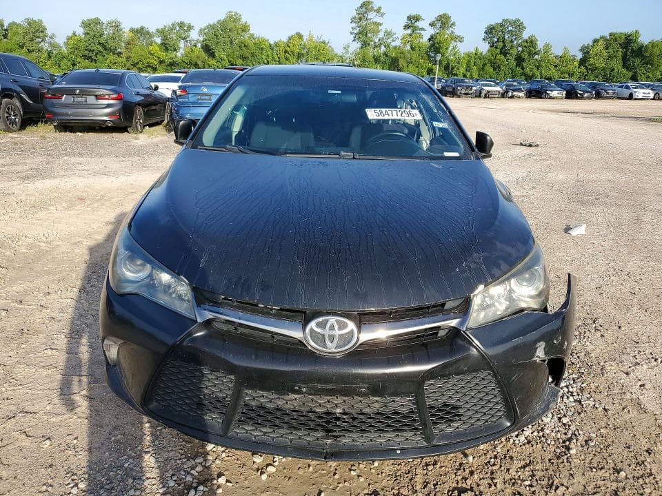 2017 TOYOTA CAMRY SE SE 5
