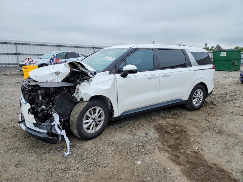 2022 KIA CARNIVAL LX - 1