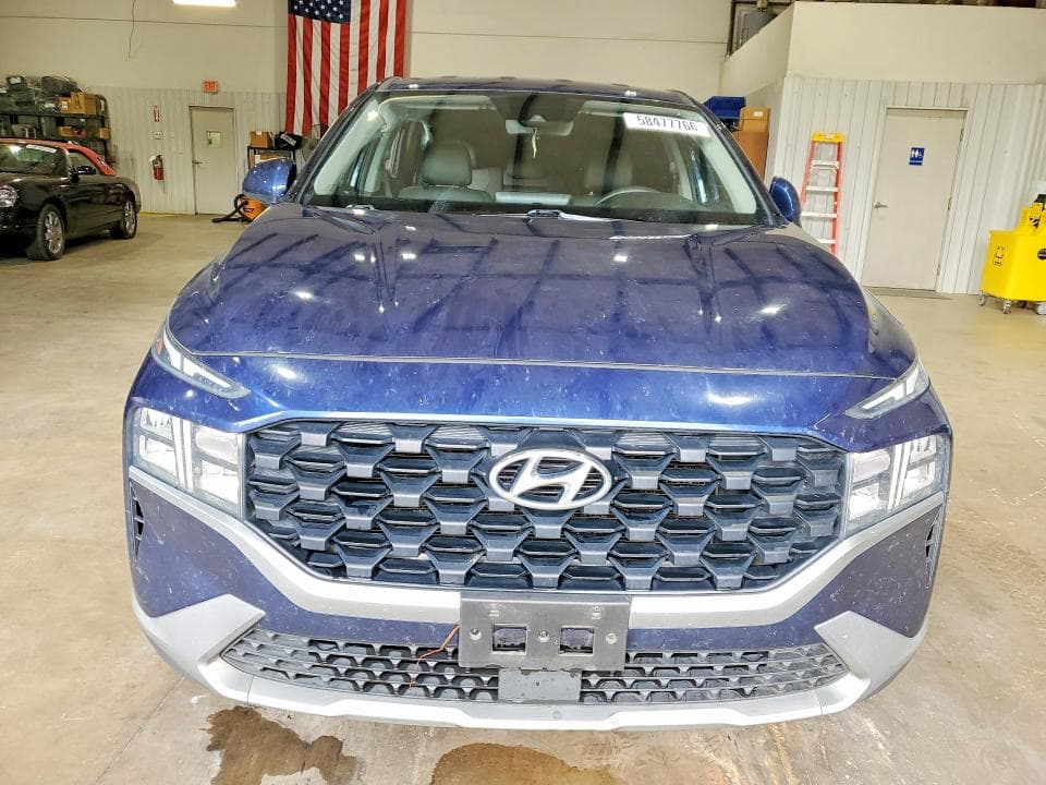 2021 HYUNDAI SANTA FE SE 5