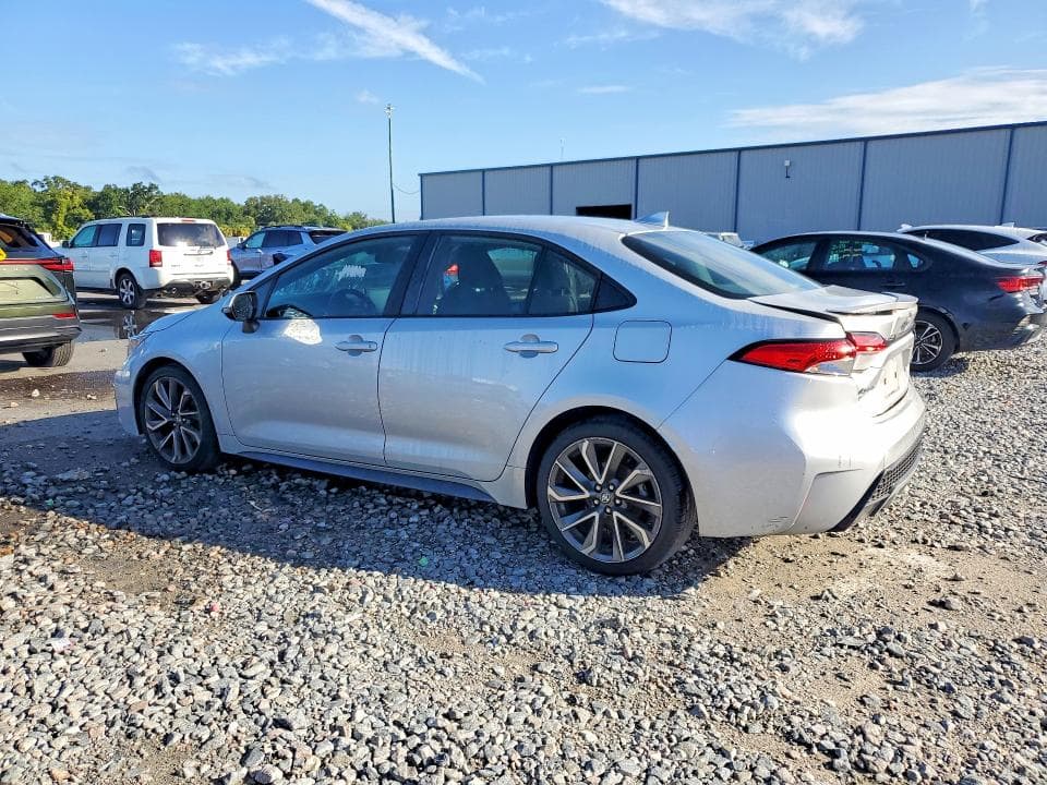 2021 TOYOTA COROLLA SE 2