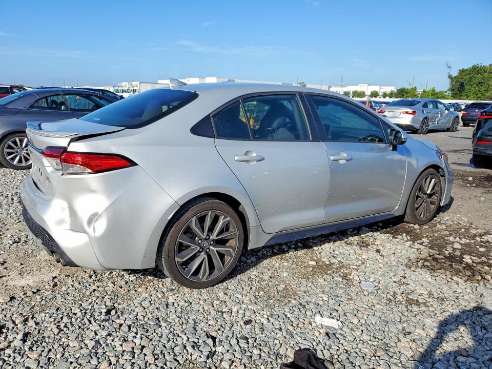 2021 TOYOTA COROLLA SE 3