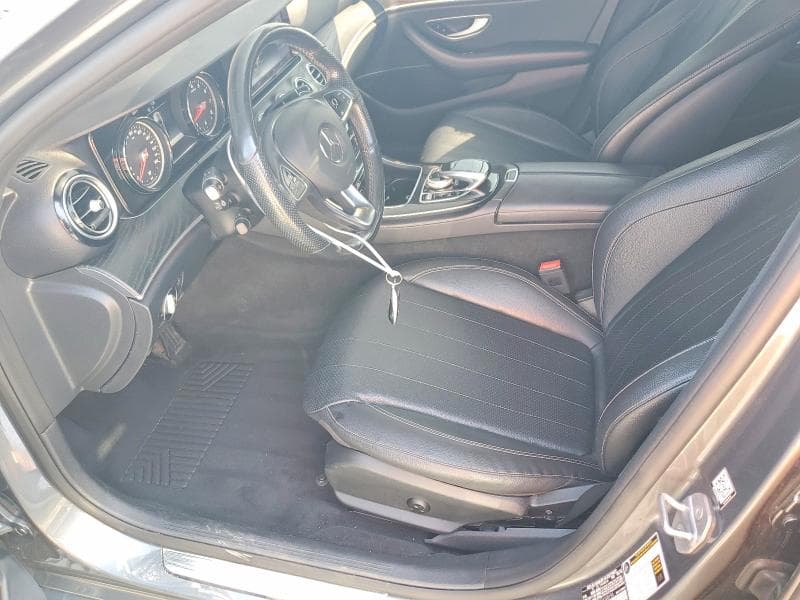 2017 MERCEDES-BENZ E 300 4MATIC 7