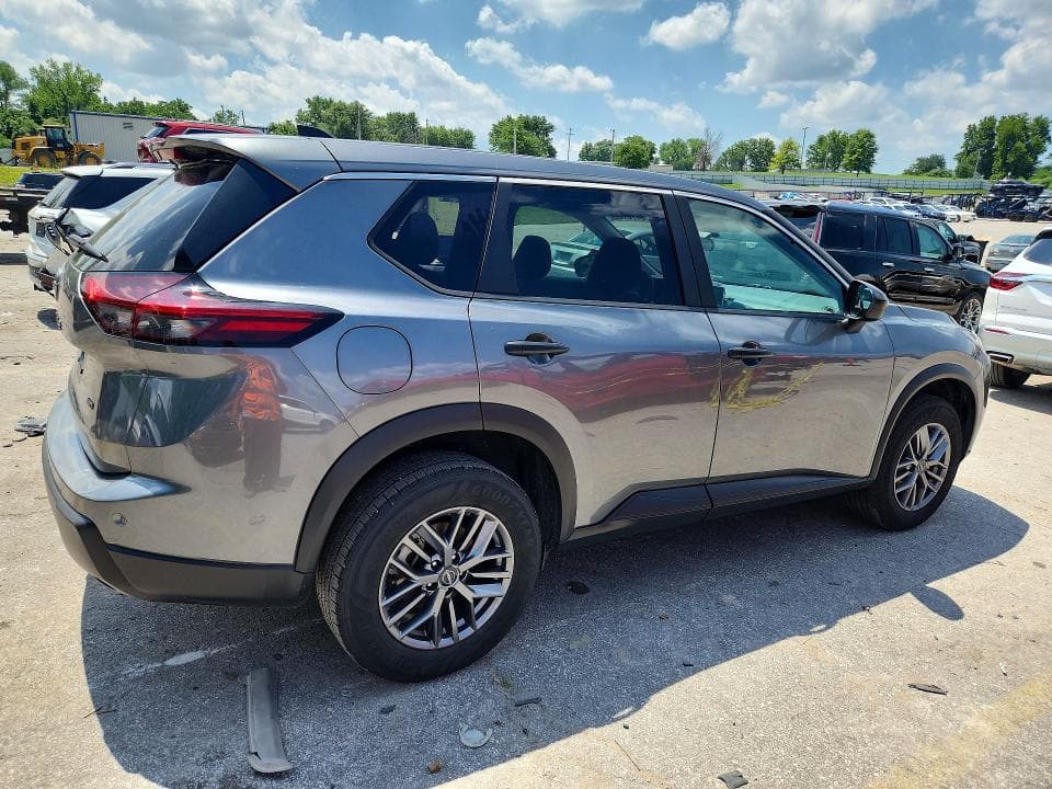 2024 NISSAN ROGUE S 3