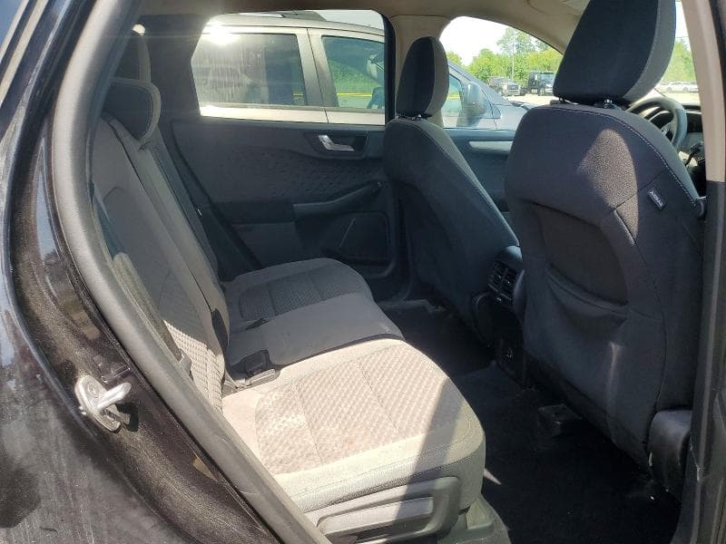 2020 FORD ESCAPE SE 11