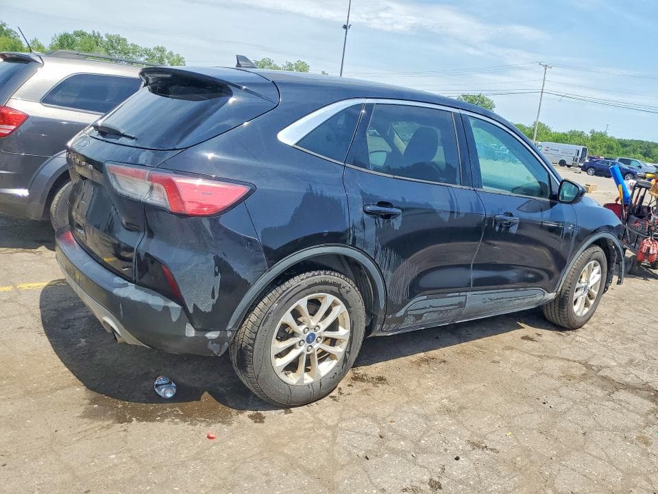 2020 FORD ESCAPE SE 3