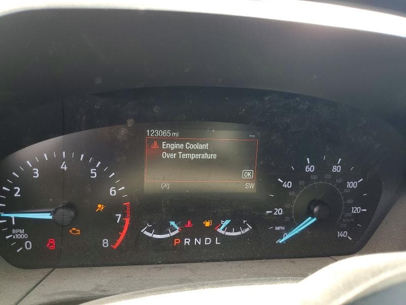 2020 FORD ESCAPE SE 9