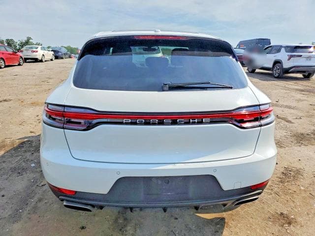 2021 PORSCHE MACAN 6
