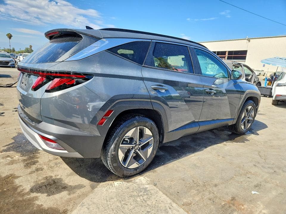 2026 HYUNDAI TUCSON SEL 3