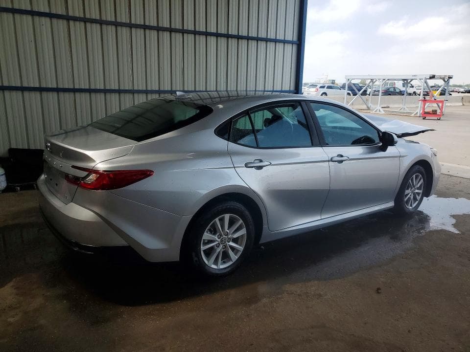2026 TOYOTA CAMRY LE 3