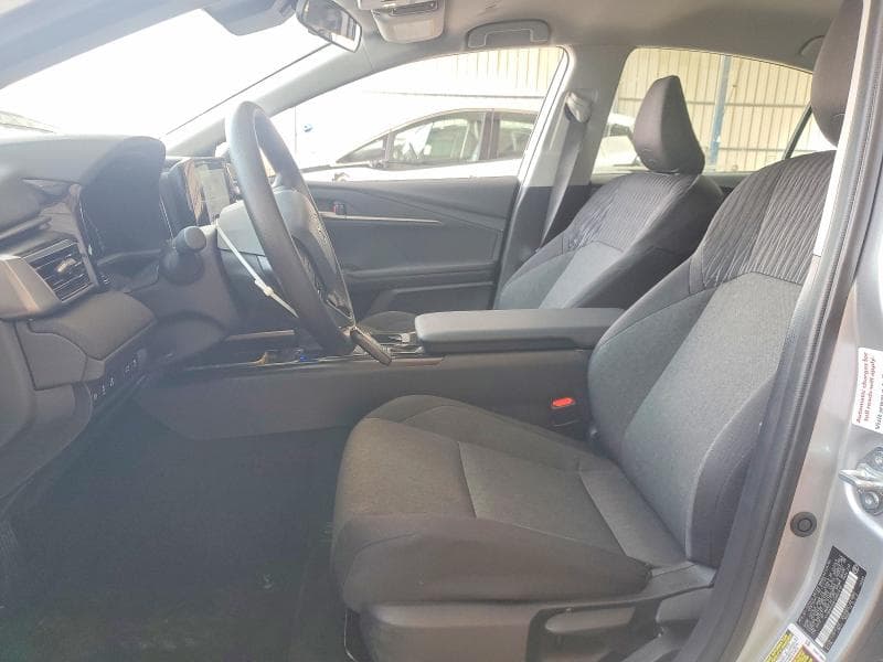 2026 TOYOTA CAMRY LE 7
