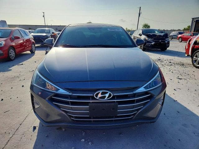 2020 HYUNDAI ELANTRA VALUE EDITION 5