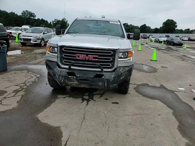 2019 GMC SIERRA2500 13