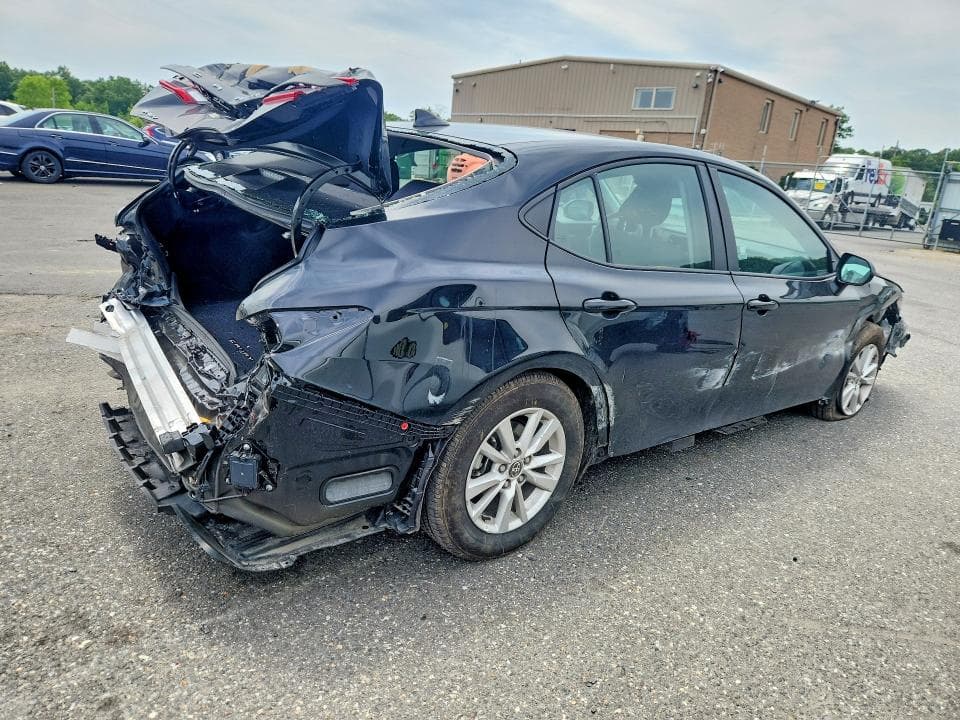 2026 TOYOTA CAMRY LE 3