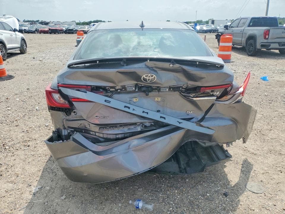 2025 TOYOTA CAMRY SE SE 6