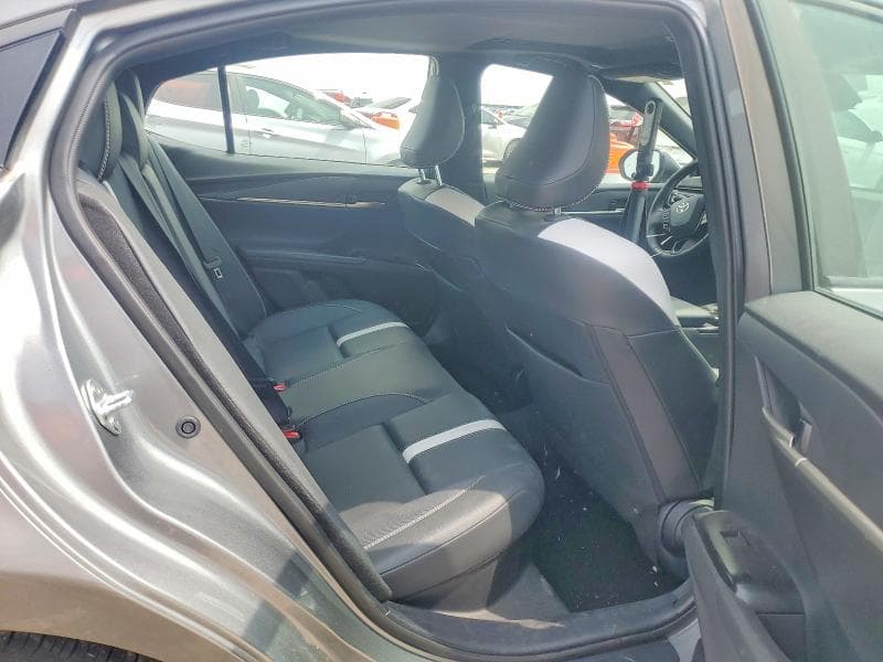 2025 TOYOTA CAMRY SE SE 10