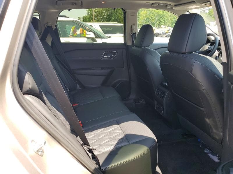 2026 NISSAN ROGUE PLATINUM 11