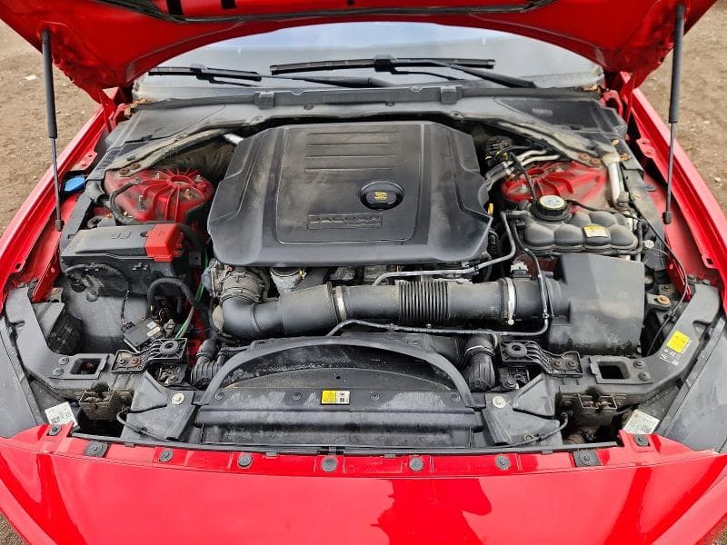 2018 JAGUAR XE PREMIUM 11