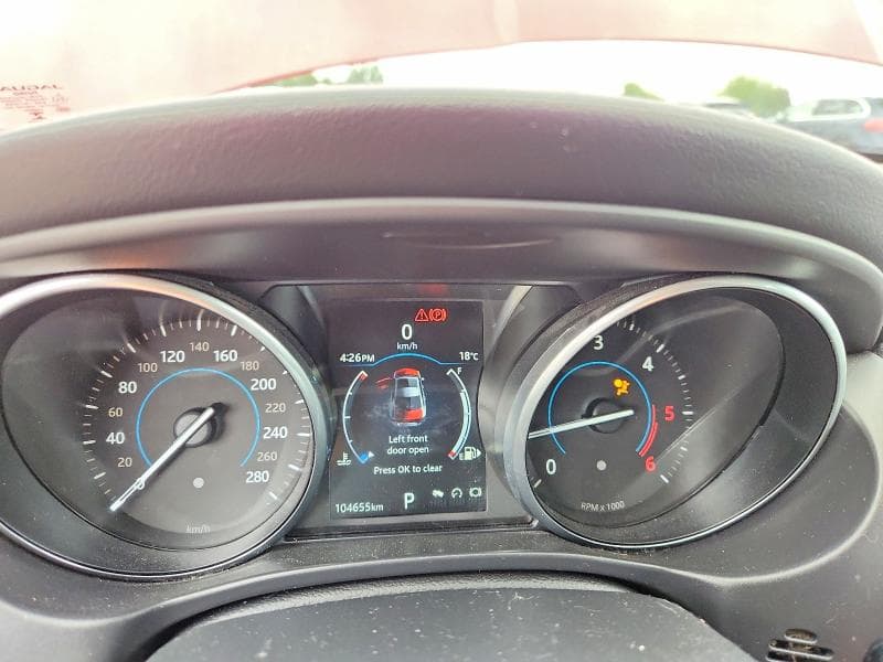 2018 JAGUAR XE PREMIUM 9