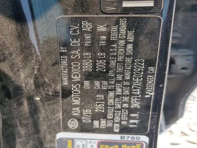 2017 KIA FORTE LX 12