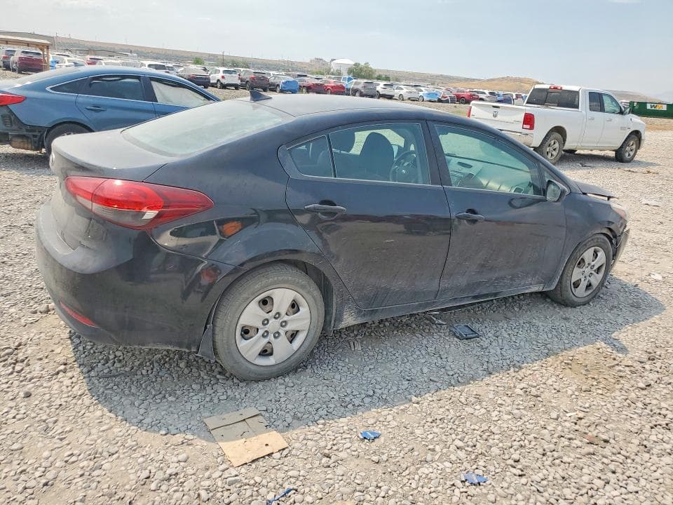 2017 KIA FORTE LX 3
