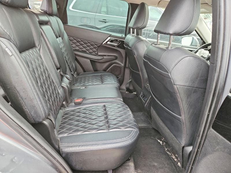 2023 MITSUBISHI OUTLANDER SE 11