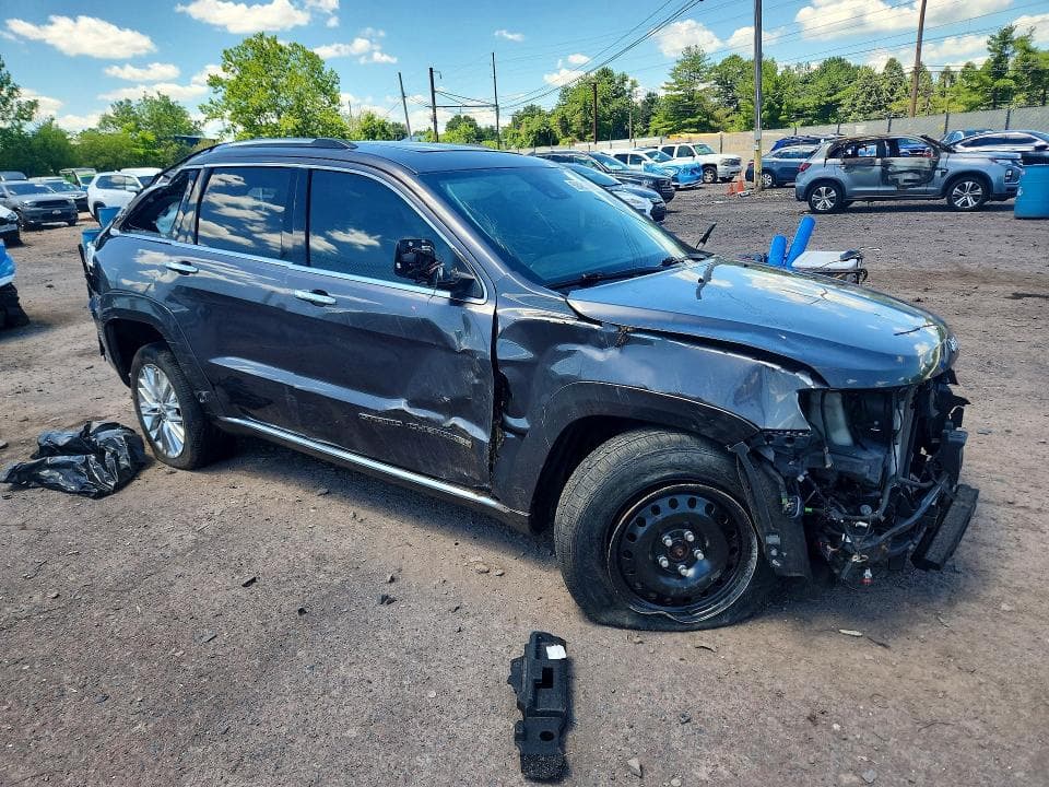 2017 JEEP GRAND CHEROKEE SUMMIT 4