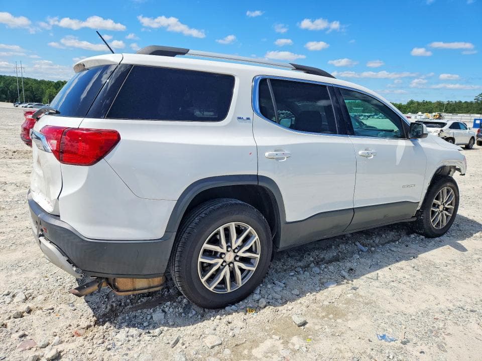 2017 GMC ACADIA SLE 3